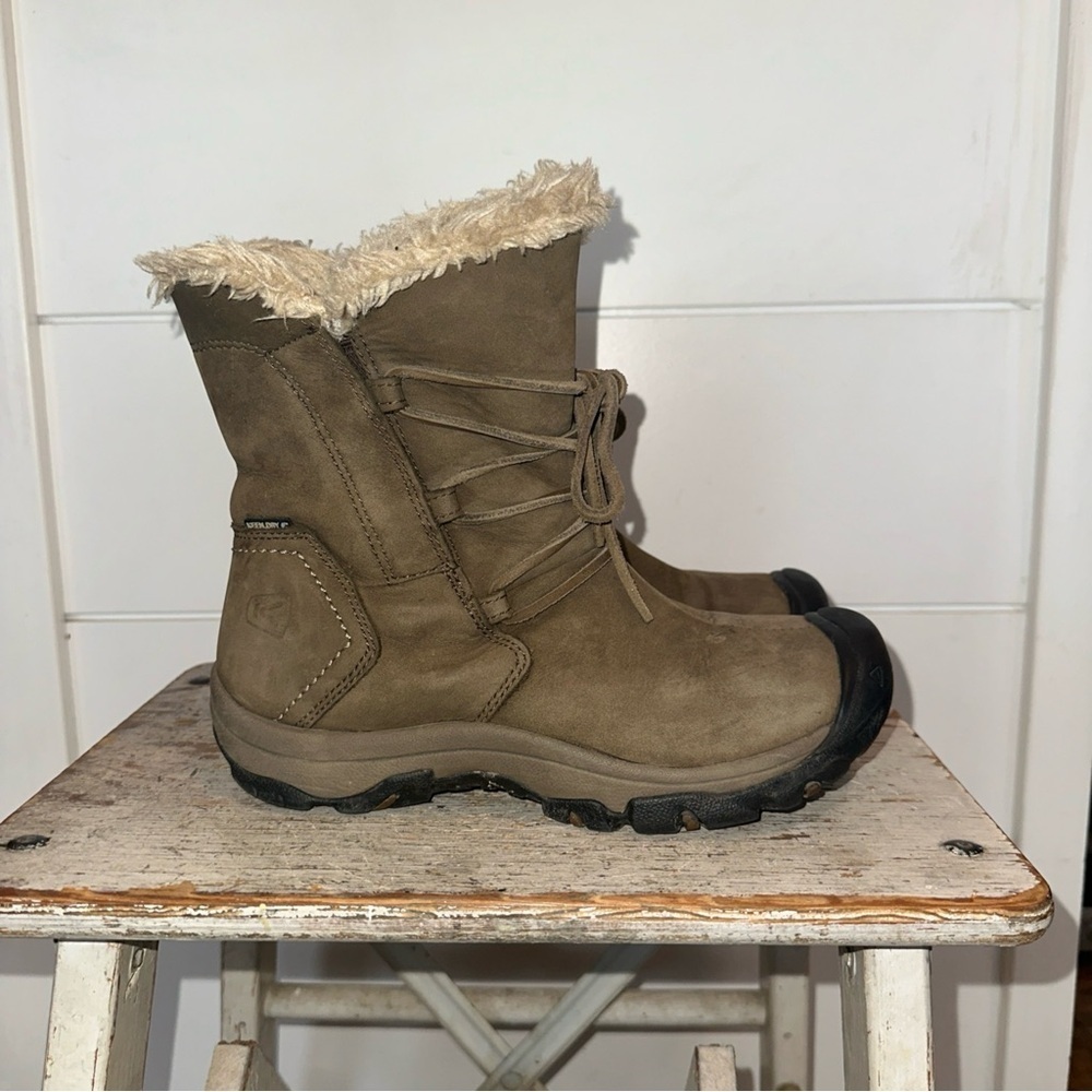Keen Women's Short Brighton Boot 200 g. Insulation Brown Leather Size 6.5